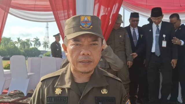 Gubernur Jambi Al Haris minta Sekda Provinsi Jambi berikan sanksi SP 1 untuk pejabat yang tidak hadir di upacara Hari Bela Negara